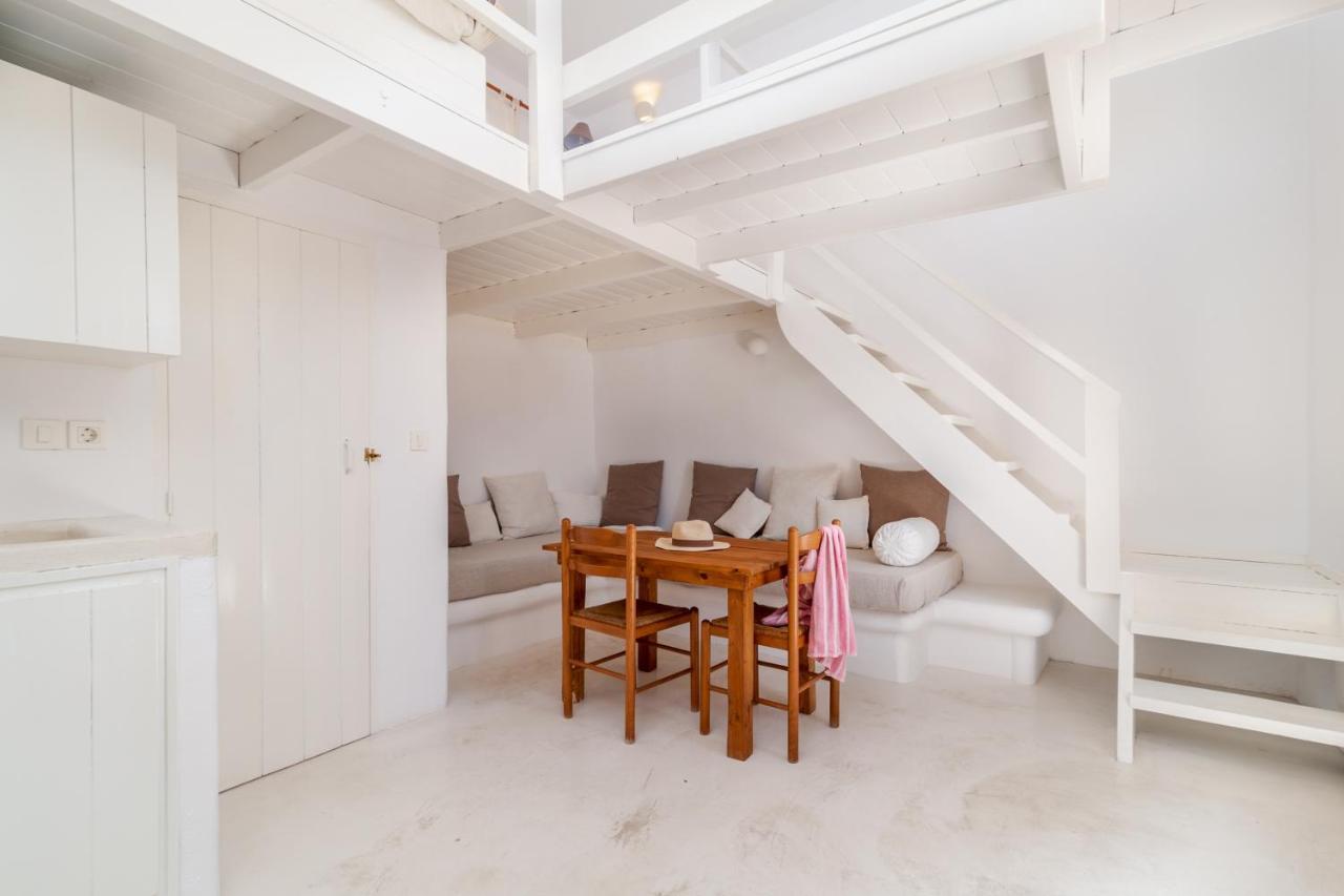 Atlantis Houses Chalki Town Bagian luar foto