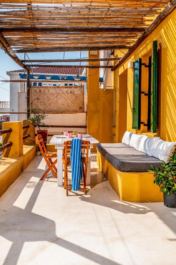 Atlantis Houses Chalki Town Bagian luar foto
