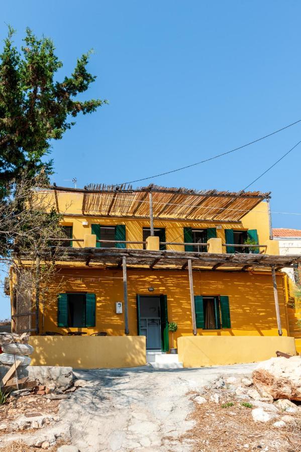 Atlantis Houses Chalki Town Bagian luar foto