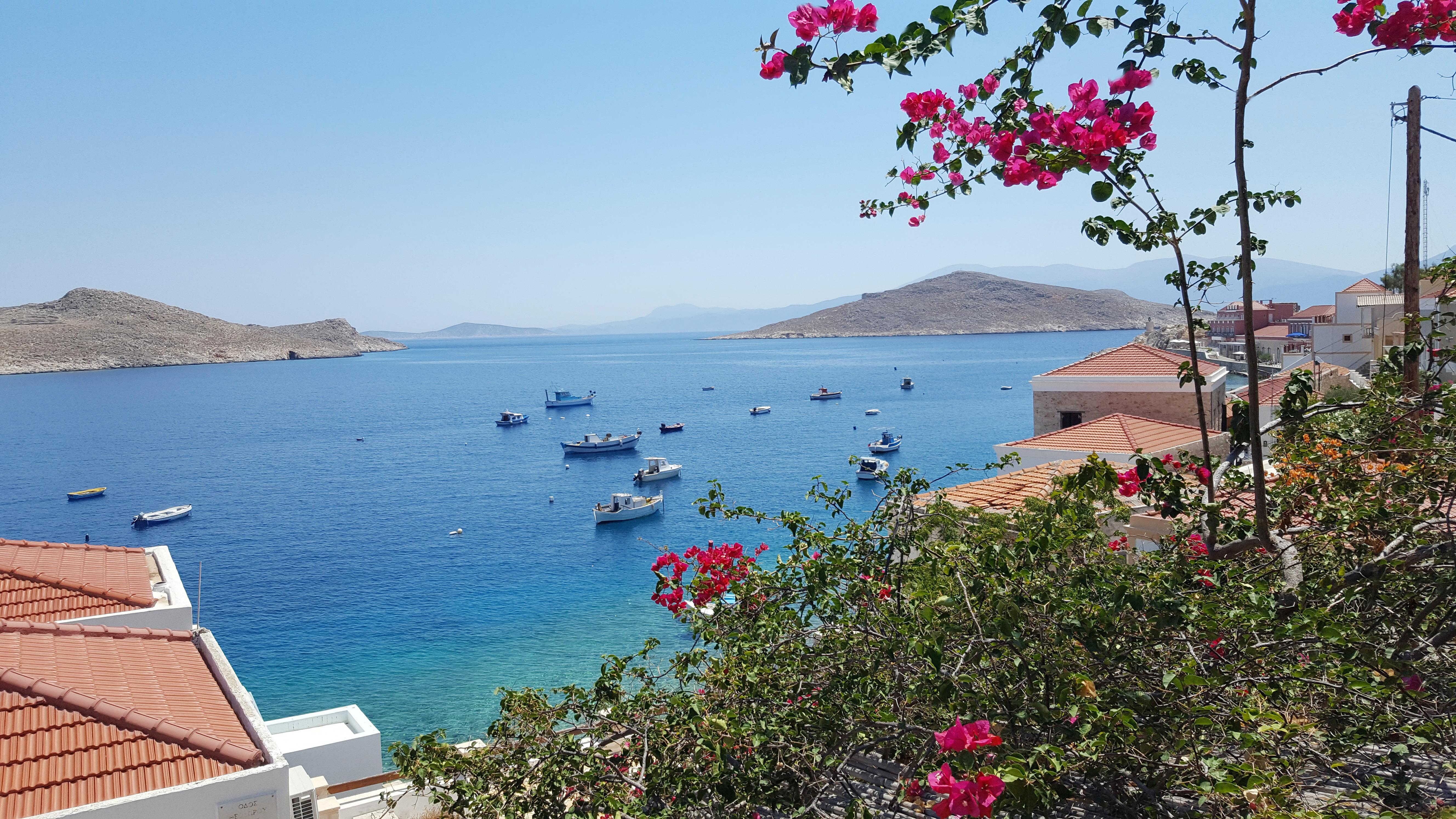 Atlantis Houses Chalki Town Bagian luar foto