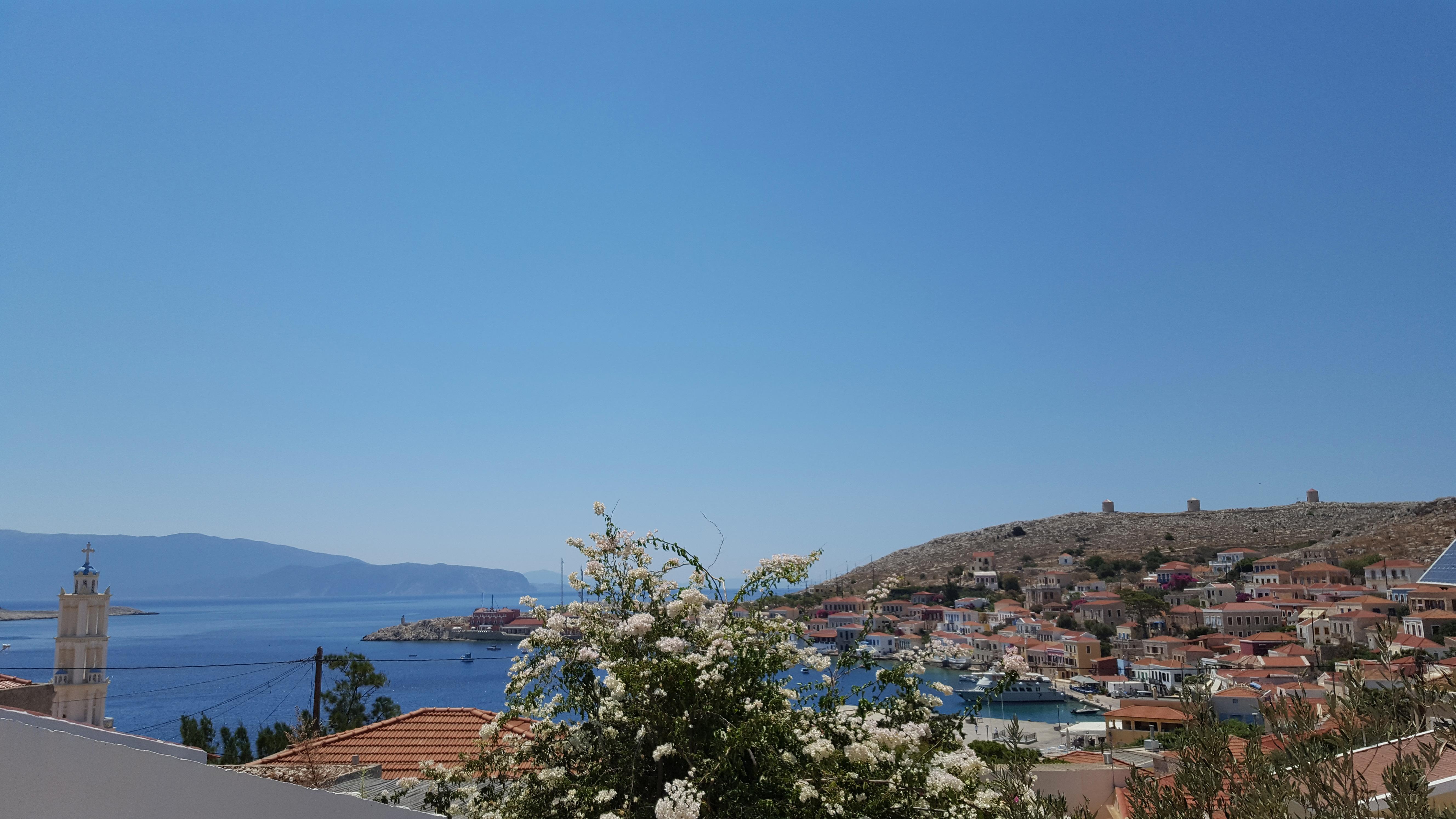 Atlantis Houses Chalki Town Bagian luar foto